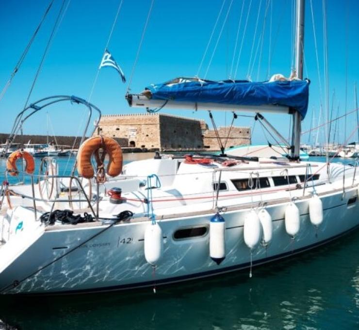 Half Day Sailing Trip to DIA Island